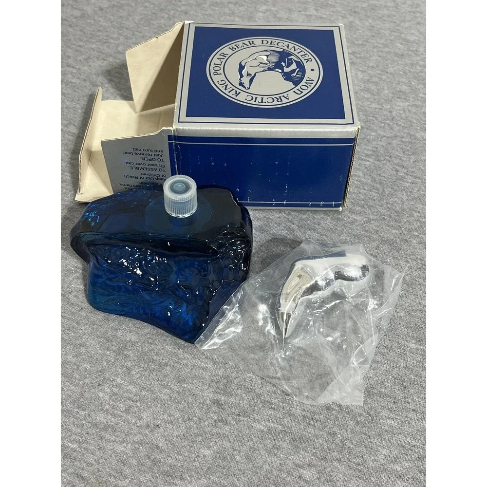 Vintage Avon Arctic‎ King Polar Bear Decanter Everest After Shave 5oz Boxed USA